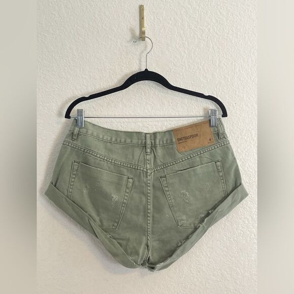One Teaspoon Bandits faded green super khaki shorts 29 NWT - Picture 5 of 13